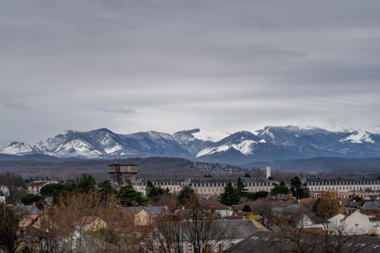 Cap Sud - 53M2- Vue Pyrenees- Hypercentre-Wifi Fibre -Nouvelle Literie Apartment Tarbes Exterior photo